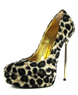 Stiletto platform round-toe court shoe with simulated leopard upper, gold metallic stiletto heels. Full leather lining and leather sole, made in Italy exclusively for RoSa Shoes.